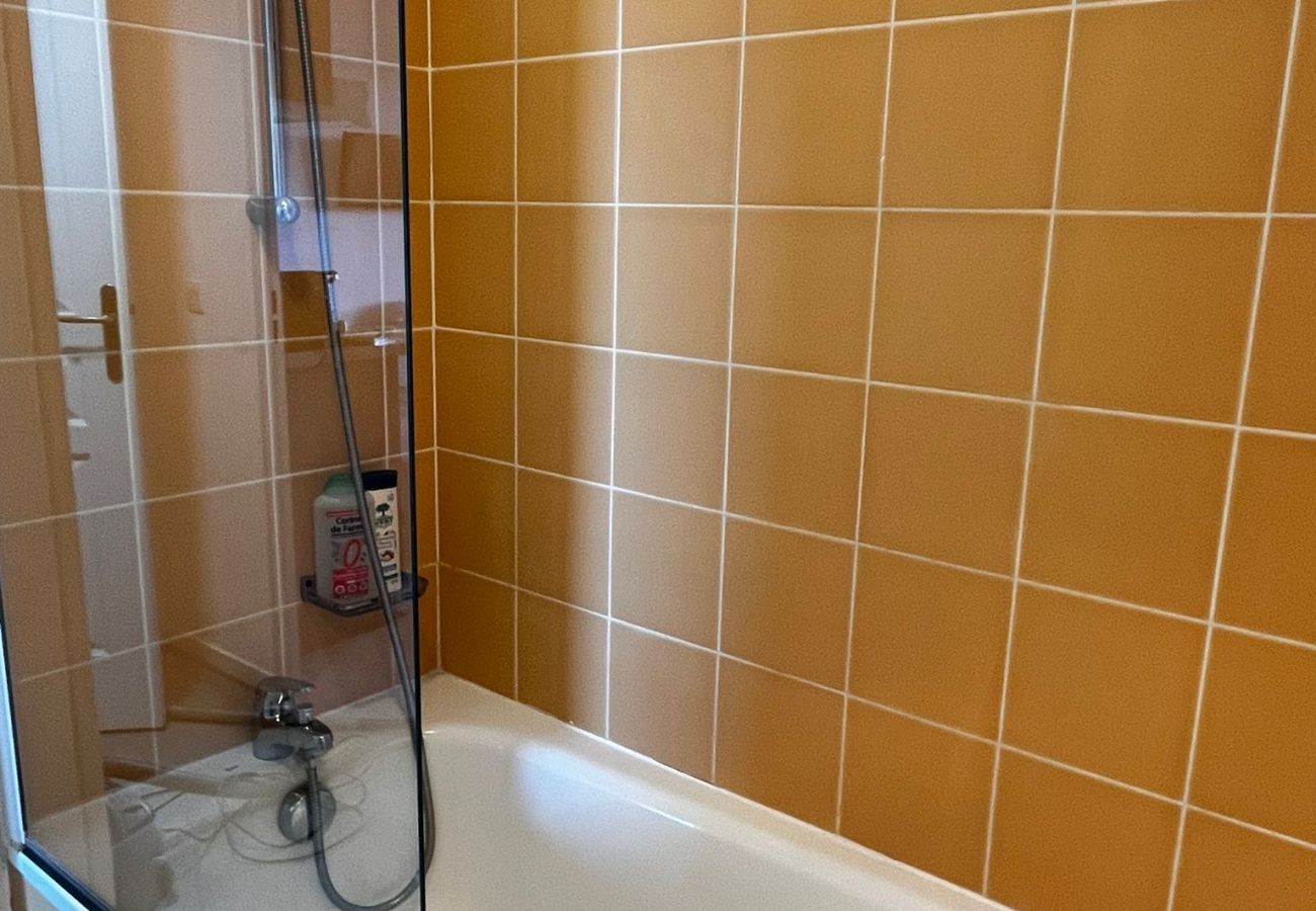 Studio à Grasse - Charmant Studio 2 pers proche des commerces 