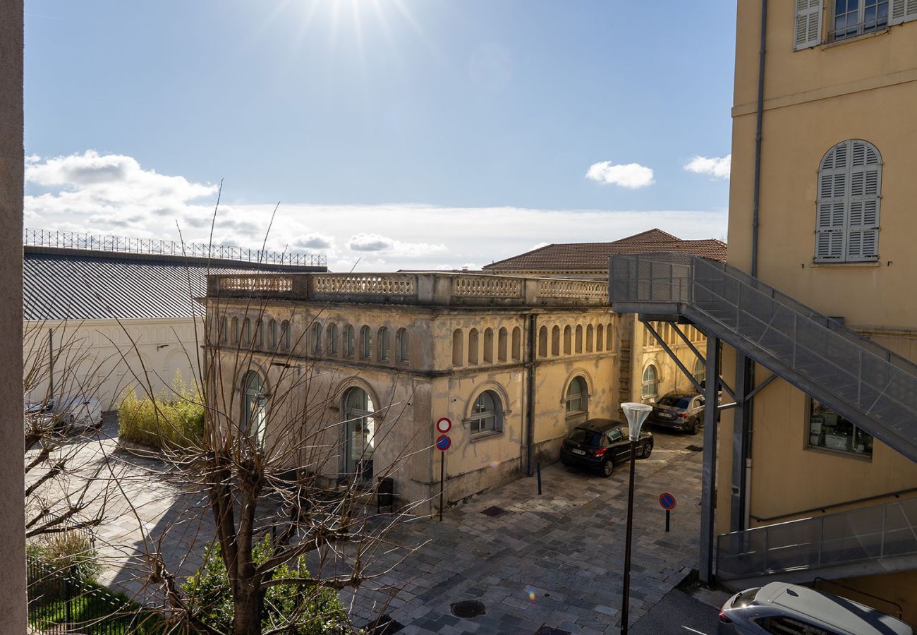 Appartement à Grasse - Bel apart lumineux 4 pers au centre ville