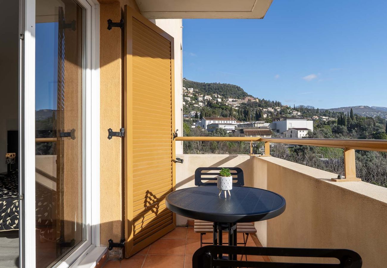 Studio à Grasse - Studio climatisé 2 pers proche des commerces 