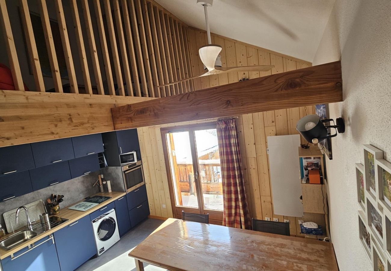 Appartement à Saint-Sorlin-d´Arves - Charmant appartement 8 pers, balcon, vue montagne