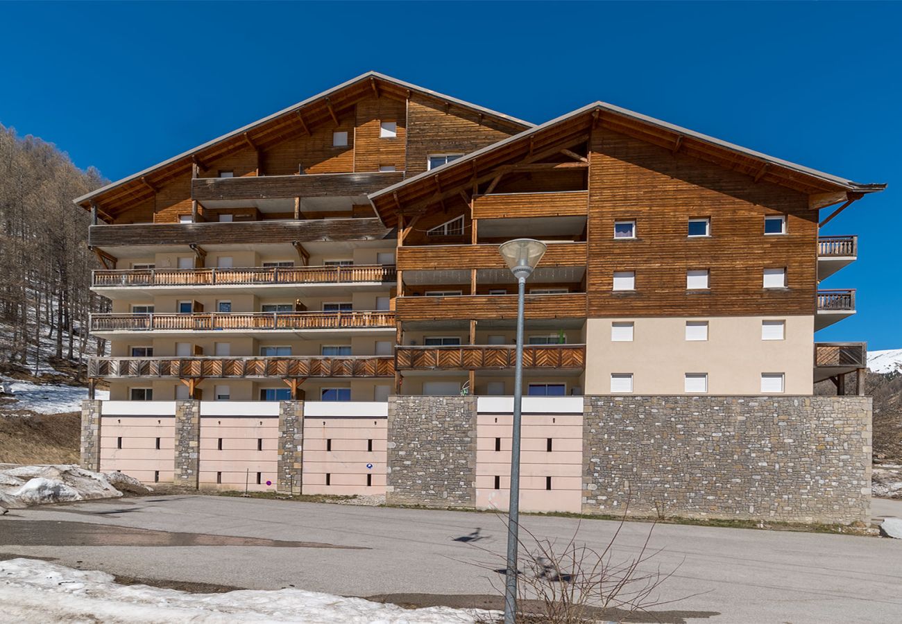 Appartement à Allos - Grand appartement Familial Duplex - skis aux pieds - 9 pers