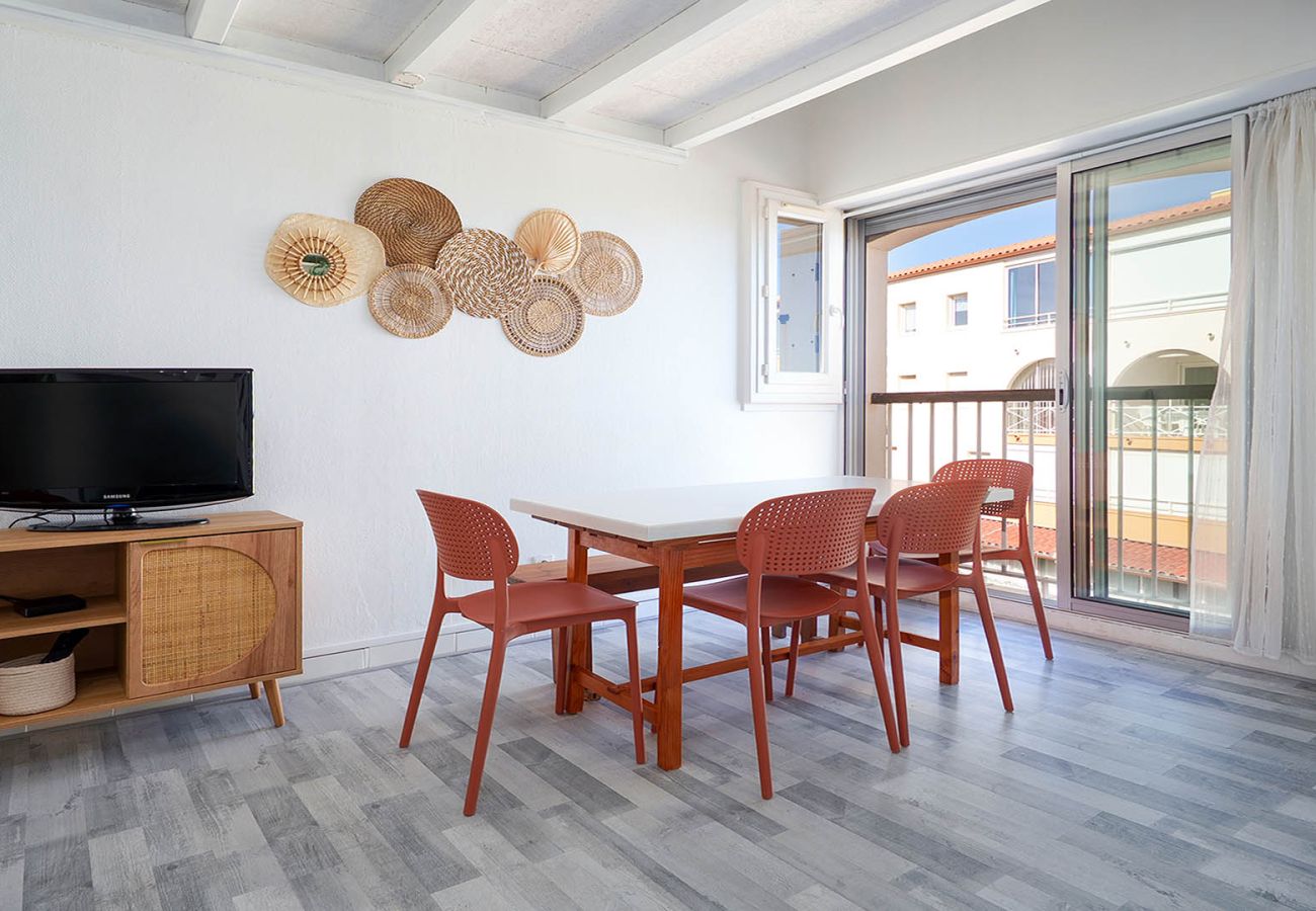 Appartement à Agde - Magnifique appartement pour 4 pers, vue sur la mer et parking privé