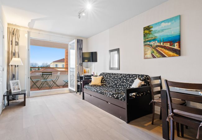 Appartement à Grasse - Appt lumineux 4 pers, proximité immédiate commerces