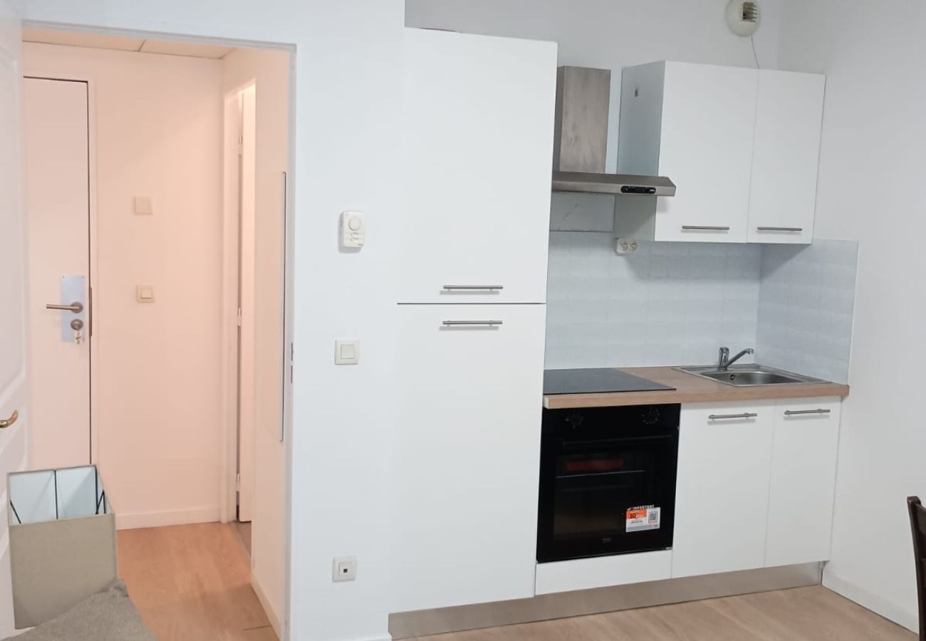 Appartement à Grasse - charmant appartement 4 pers avec terrasse et clim