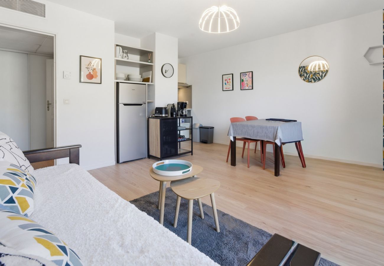 Appartement à Grasse - Appartement lumineux 4 pers, avec balcons