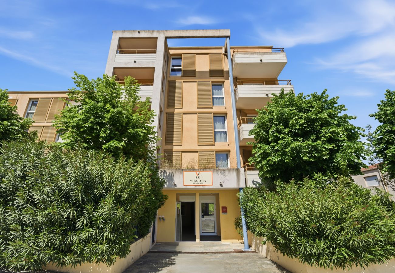 Studio à Grasse - Studio climatisé 2 pers proche des commerces 