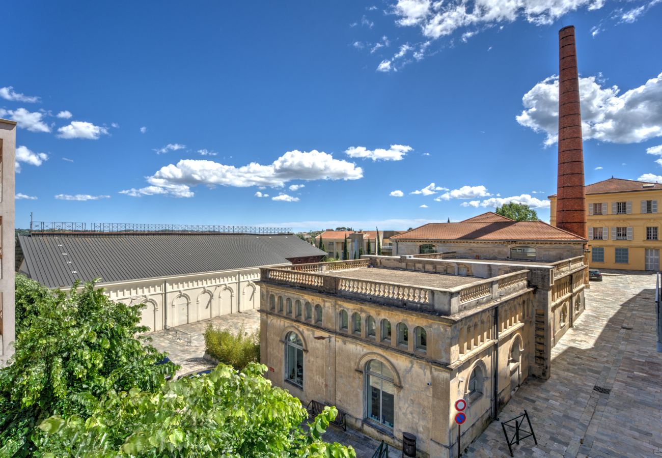 Studio à Grasse - Studio climatisé 2 pers proche des commerces 