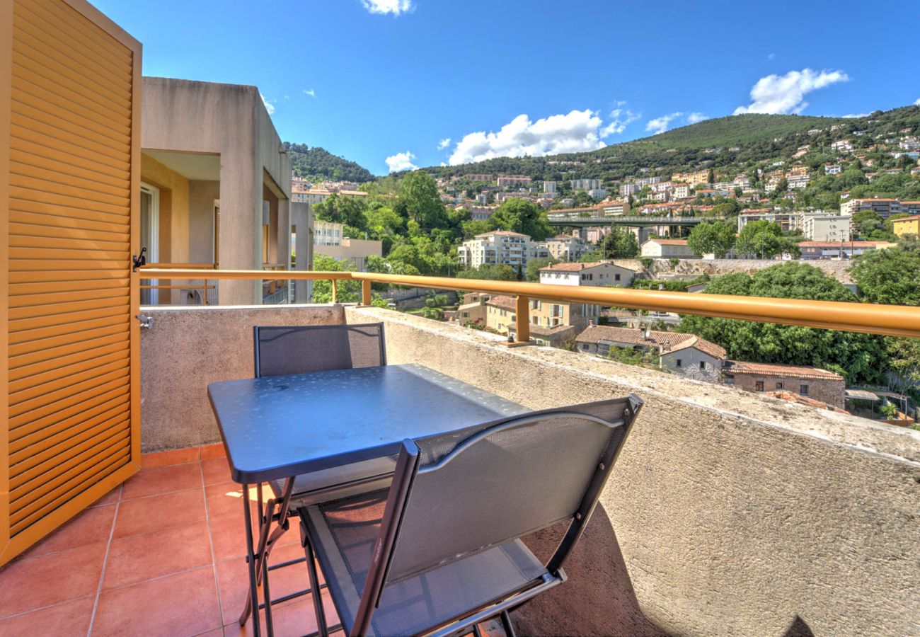 Appartement à Grasse - Charmant appt 4 pers, proche des commerces