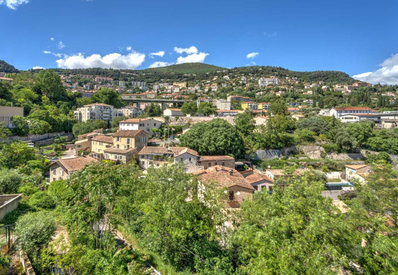 Appartement à Grasse - Charmant appt 4 pers, proche des commerces