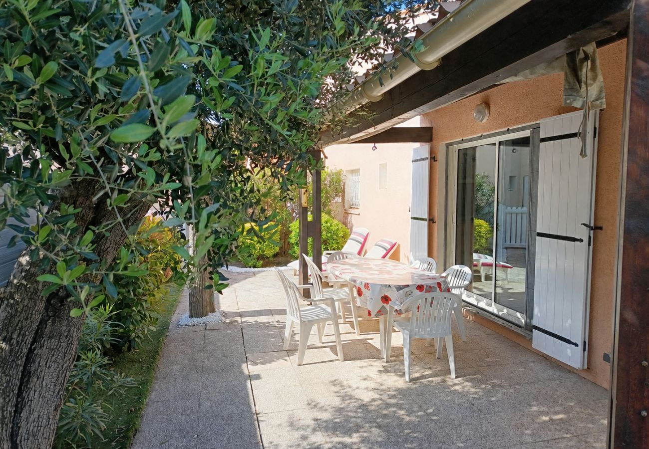Maison à Agde - Maison, jardin privatif,  proche de la mer