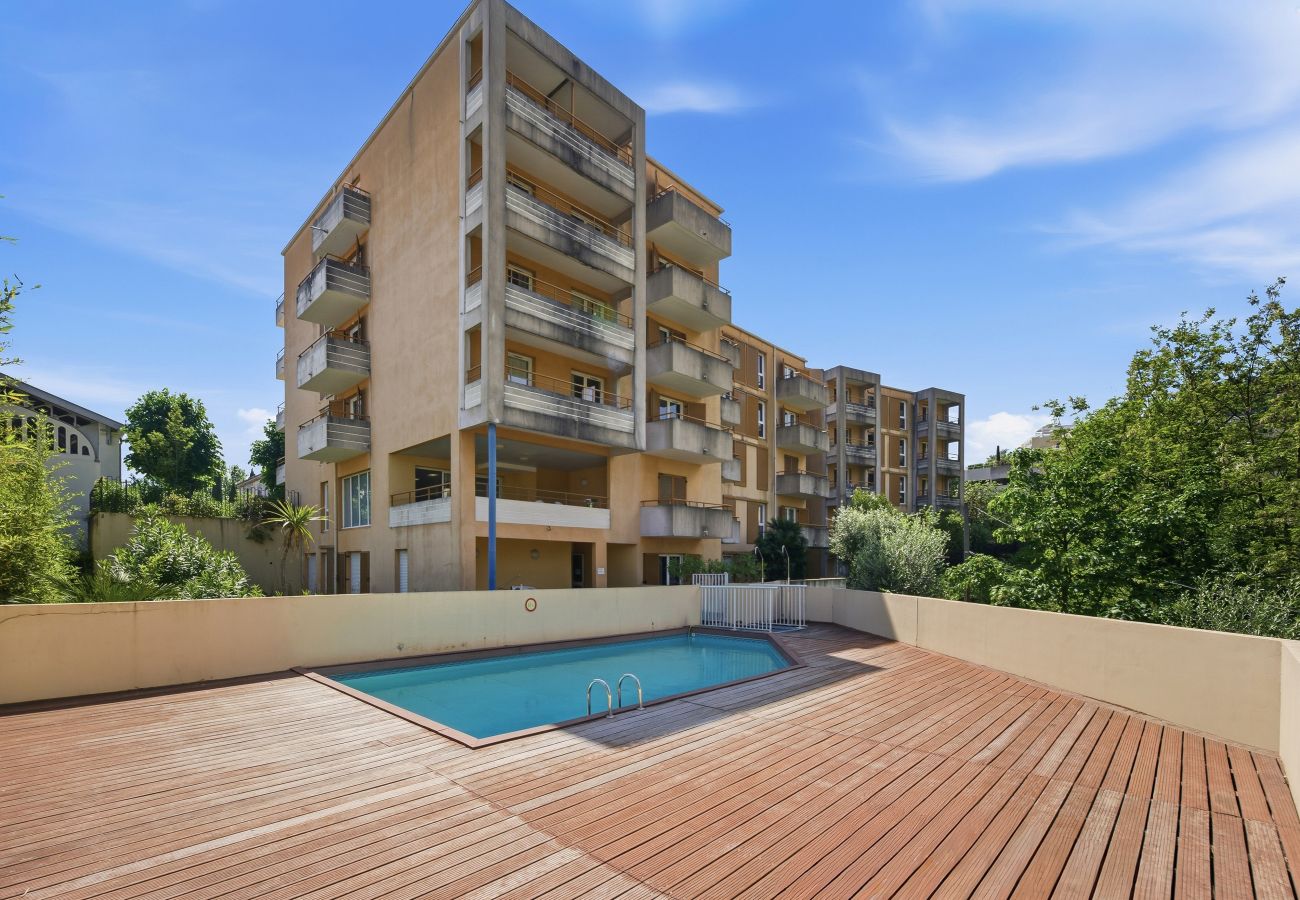 Studio à Grasse - Studio lumineux vue montagne - 2 pers