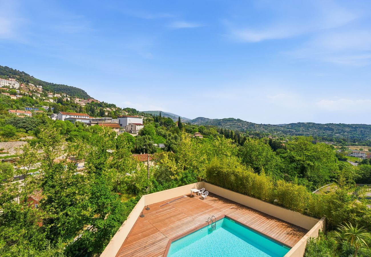 Studio à Grasse - Studio lumineux vue montagne - 2 pers
