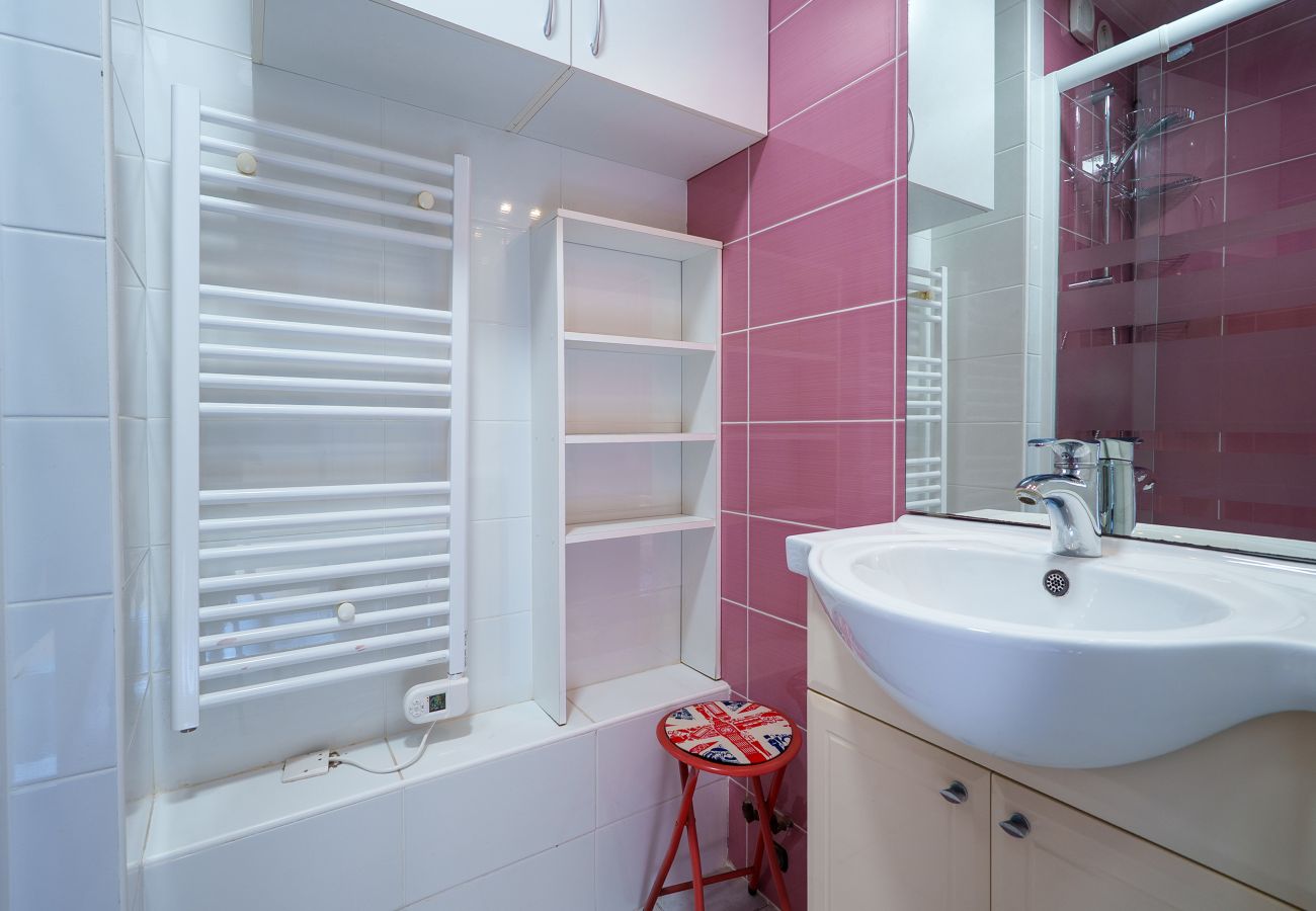 Appartement à Agde - Appartement climatisée à 300m de la plage, parking privé
