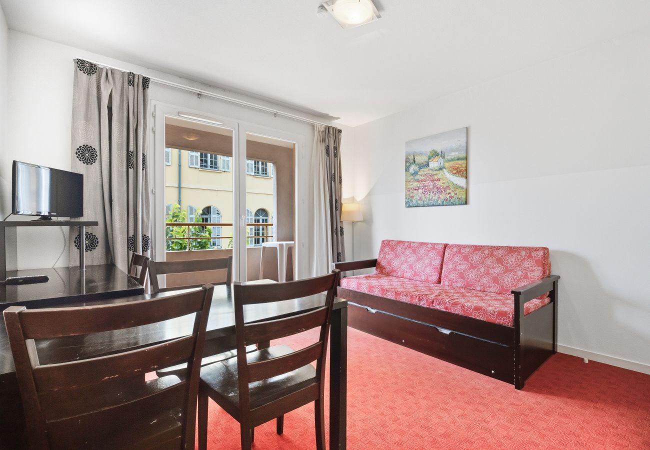 Appartement à Grasse - Appartement avec balcon et piscine