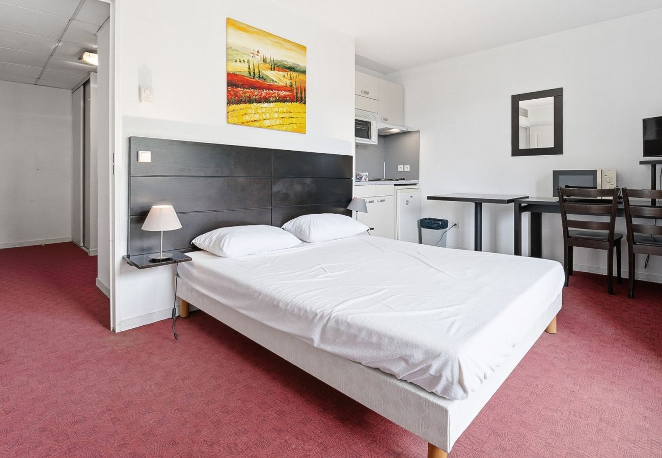 Appartement à Grasse - Appartement avec balcon et piscine