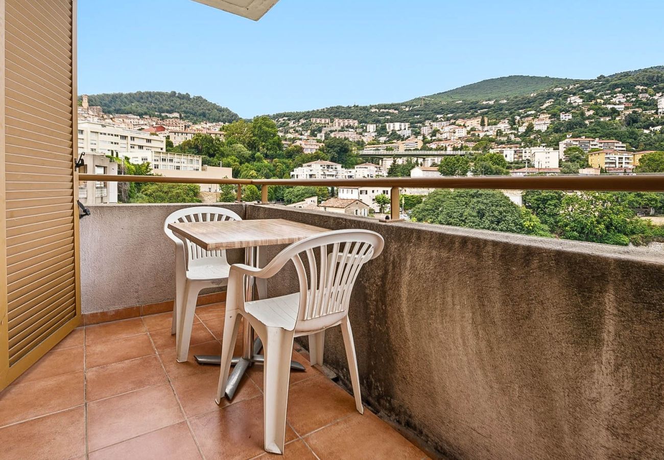 Appartement à Grasse - Appartement avec balcon et piscine