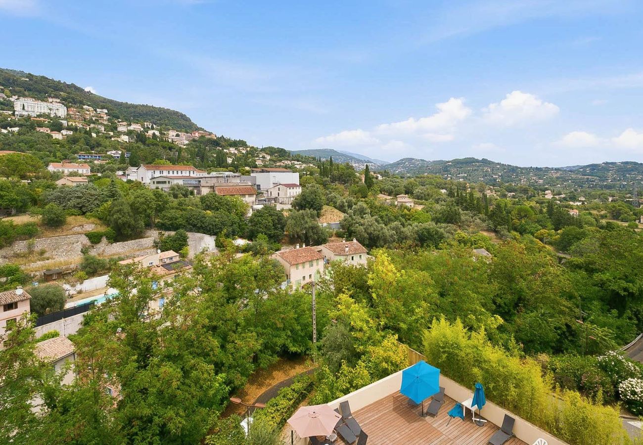 Appartement à Grasse - Appartement avec balcon et piscine